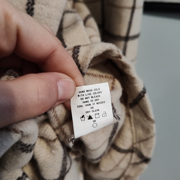 🥰 EUC Melloday Brand Ultra Soft Button Front Mid-Length Shacket, Multicolor, LG - Picture 14 of 16